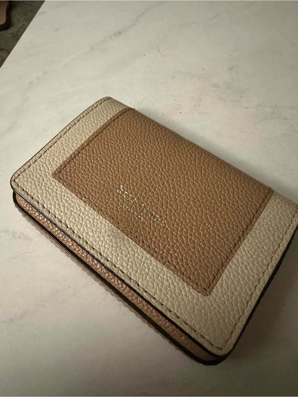 Kate Spade Leather Wallet in Beige and Tan